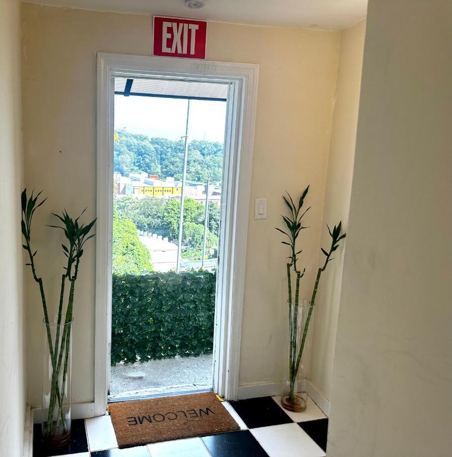 6-A Diamond In Yonkers, Nyアパートメント エクステリア 写真