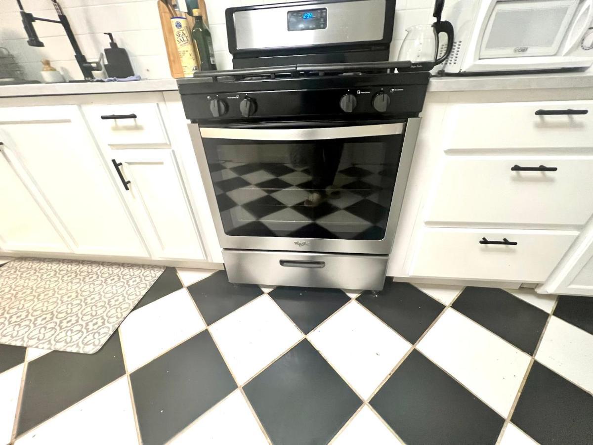 6-A Diamond In Yonkers, Nyアパートメント エクステリア 写真
